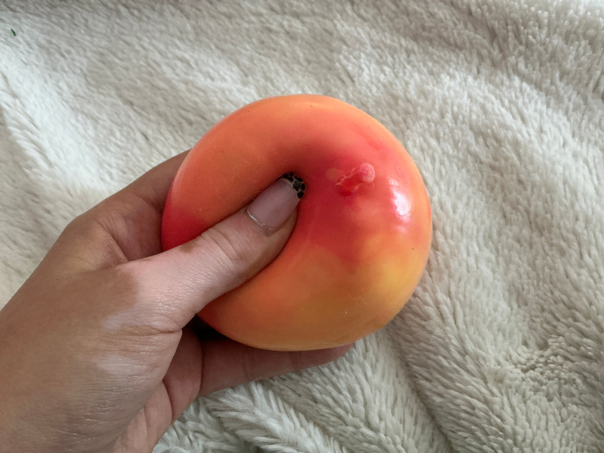 crunchy color changing apple